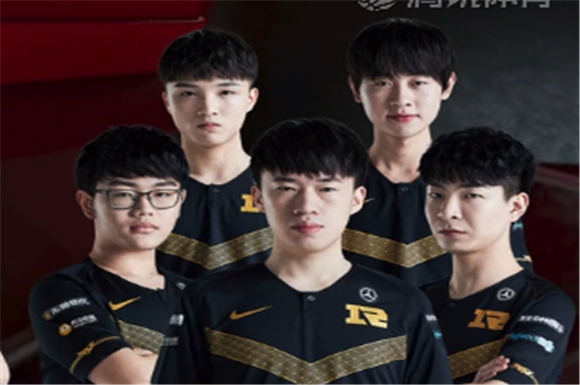 RNG三连败季后赛危机谁背锅议论纷纷宁王直指小龙堡