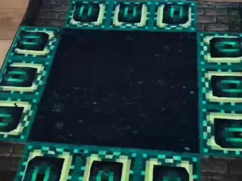 我的世界怎么做末地门